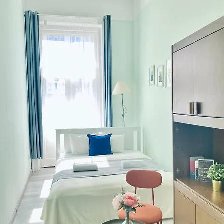 Baross With Convenience And Style * Budapest