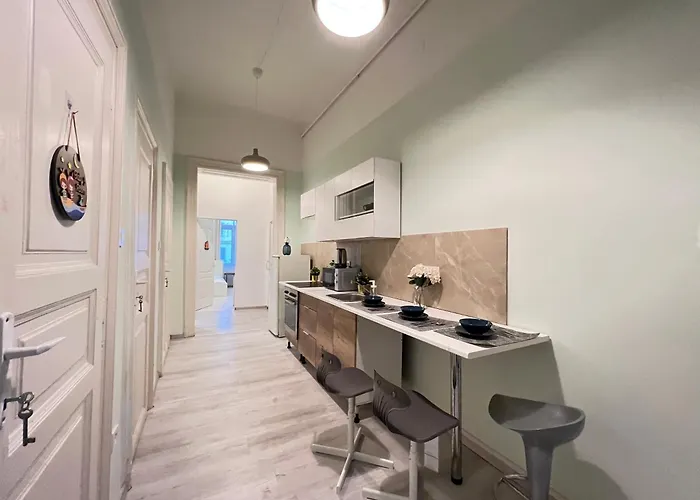 Baross With Convenience And Style