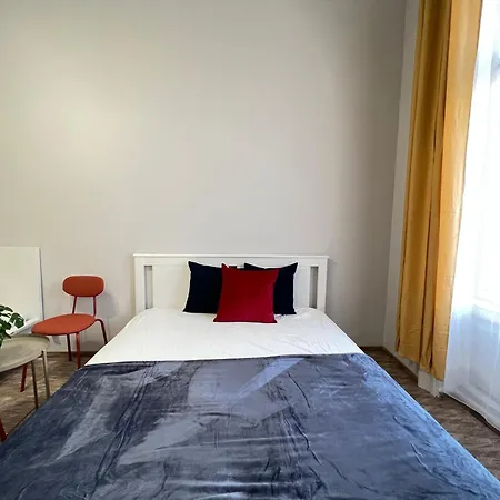 Quarto em Acomodações Particulares Baross With Convenience And Style